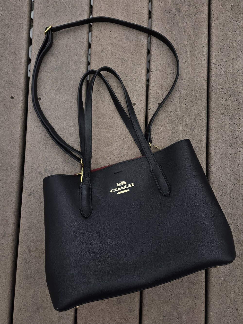 Coach Avenue Carryall Black Leather with Red Interior Tote Bag/Purse (F48733) - Picture 2 of 11